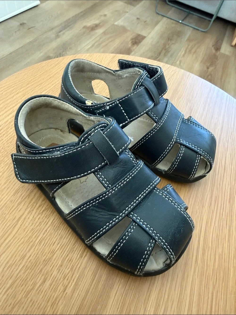 8C Blue leather toddler sandals
